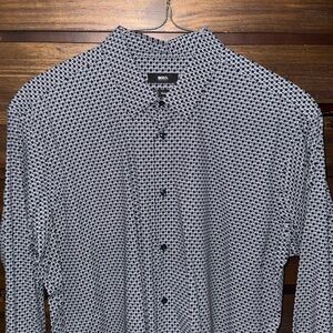 Boss Traveler Button Down